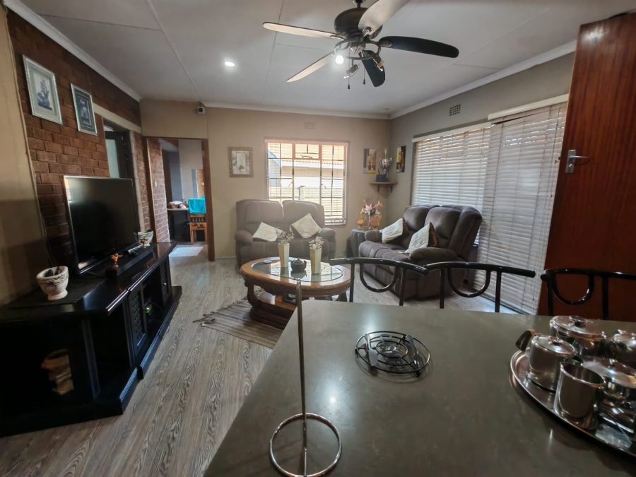 3 Bedroom Property for Sale in Vaalpark Free State